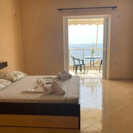 Family Apartment *